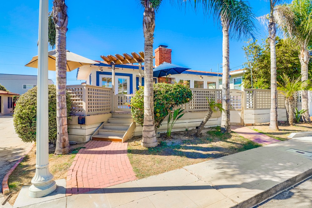 Virtual tour photo 4 of 43 for 4898 Dixie Dr
