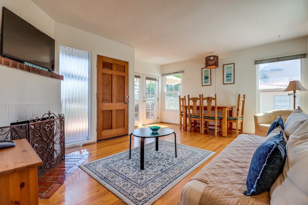 Virtual tour photo 14 of 43 for 4898 Dixie Dr