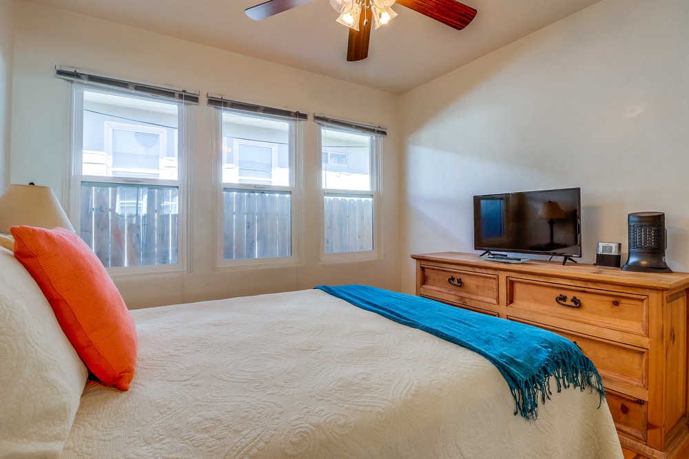 Virtual tour photo 33 of 43 for 4898 Dixie Dr