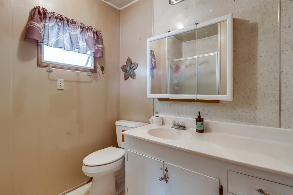 Virtual tour photo 14 of 22 for 4898 Old Cliffs Rd