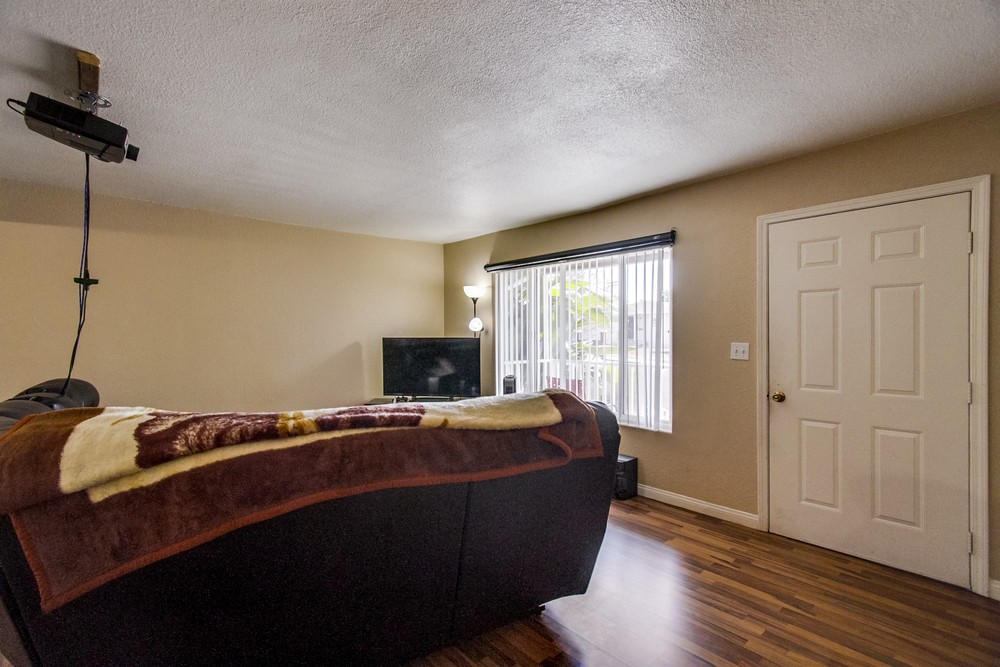 Virtual tour photo 7 of 87 for 4902 67th St