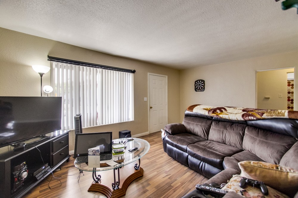 Virtual tour photo 8 of 87 for 4902 67th St