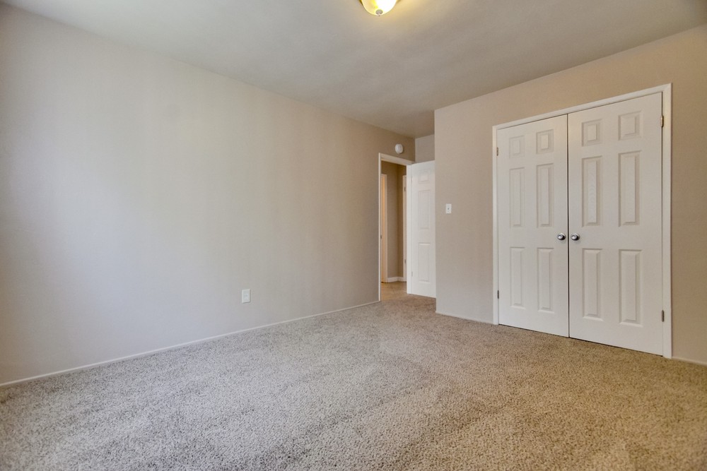 Virtual tour photo 53 of 87 for 4902 67th St