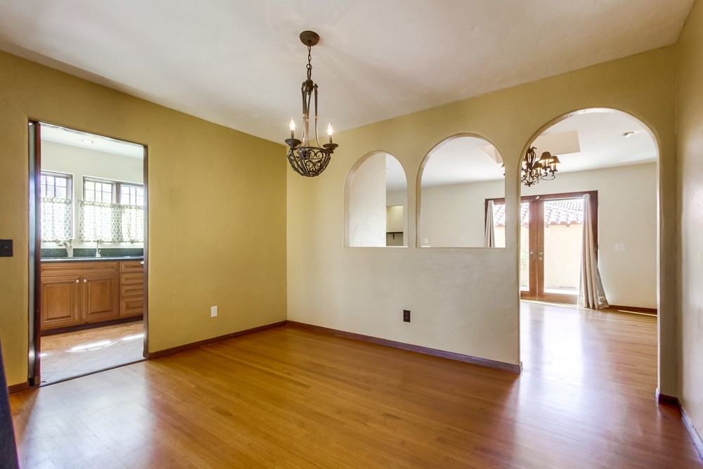 Virtual tour photo 12 of 44 for 4902 Marlborough Dr