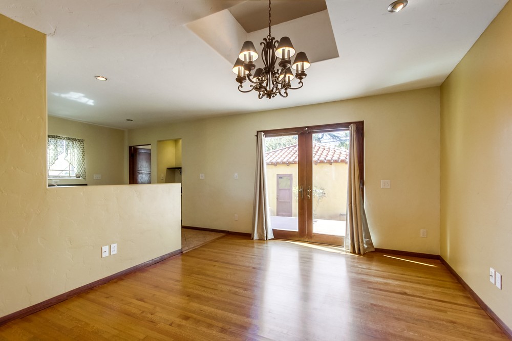 Virtual tour photo 14 of 44 for 4902 Marlborough Dr