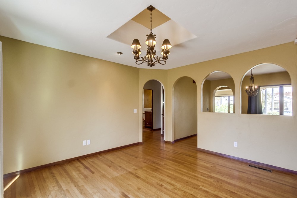Virtual tour photo 15 of 44 for 4902 Marlborough Dr
