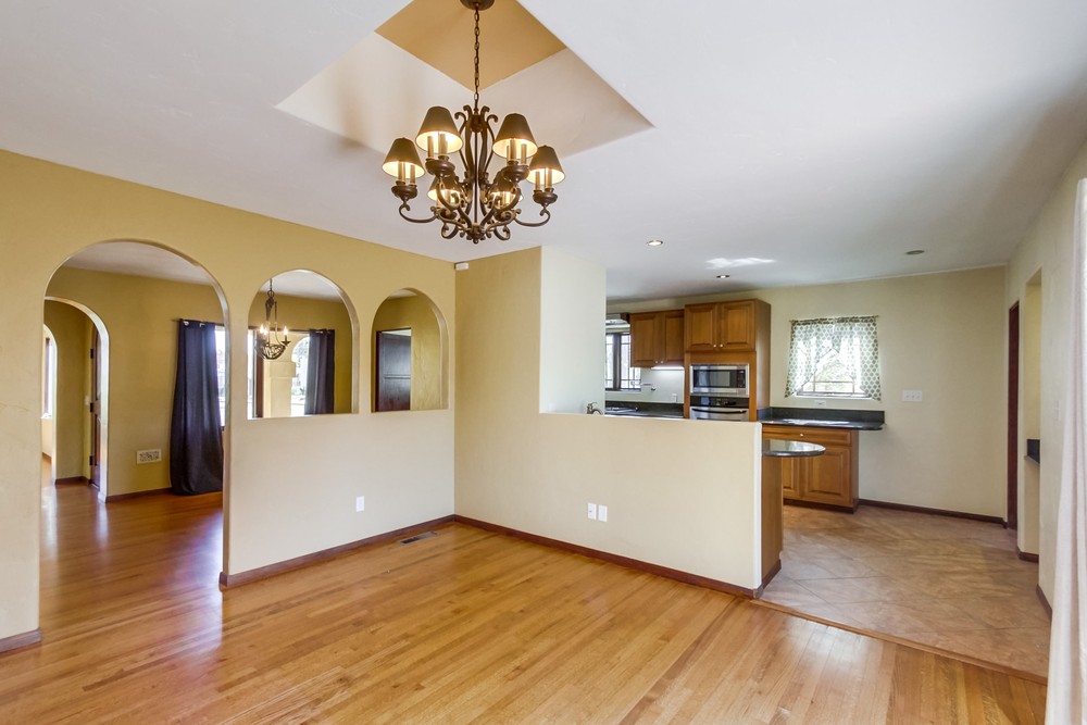 Virtual tour photo 16 of 44 for 4902 Marlborough Dr