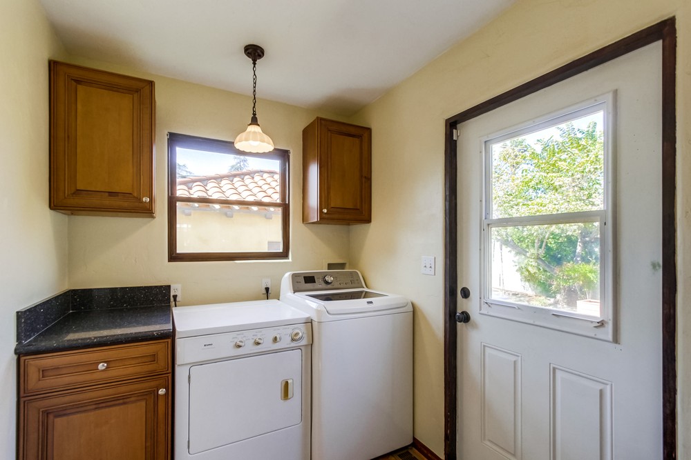 Virtual tour photo 37 of 44 for 4902 Marlborough Dr