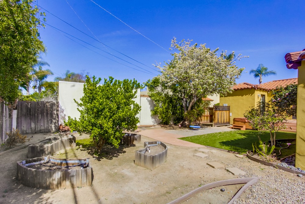Virtual tour photo 44 of 44 for 4902 Marlborough Dr