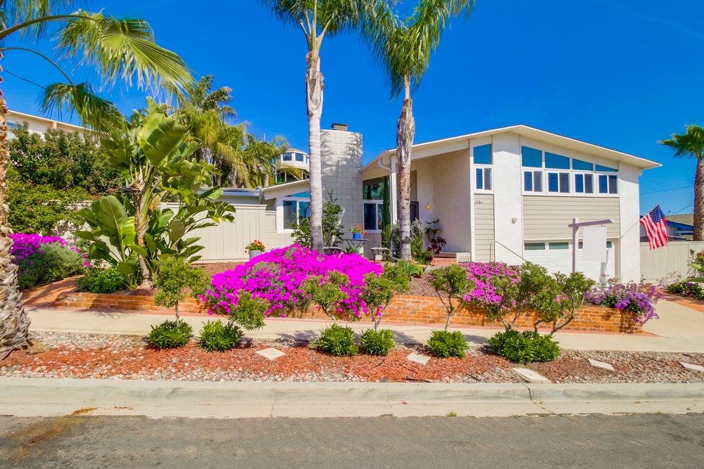 Virtual tour photo 3 of 51 for 4904 Sparks Ave