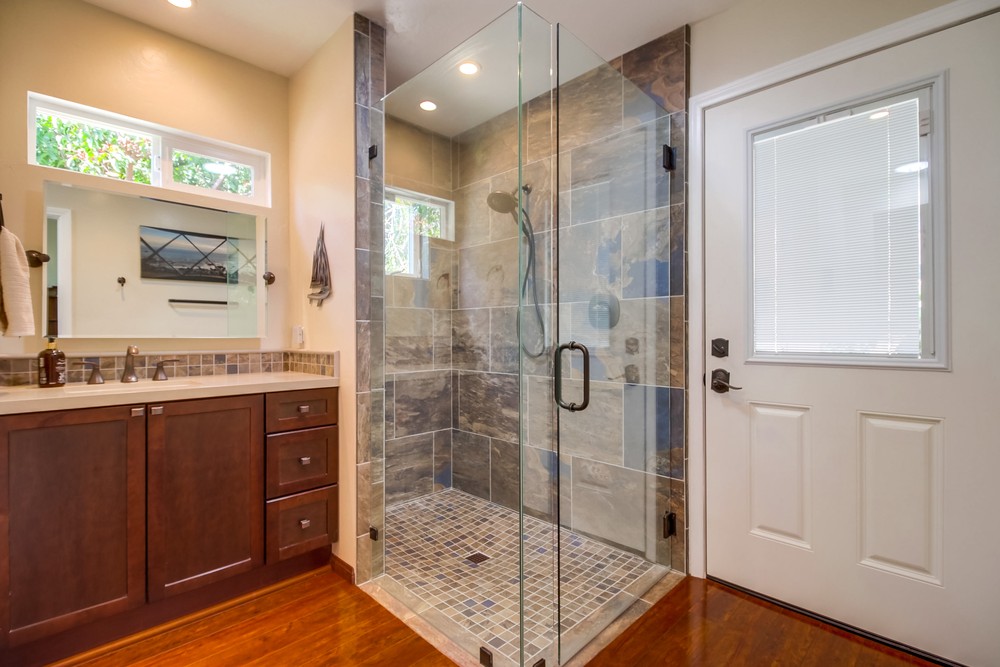 Virtual tour photo 21 of 51 for 4904 Sparks Ave