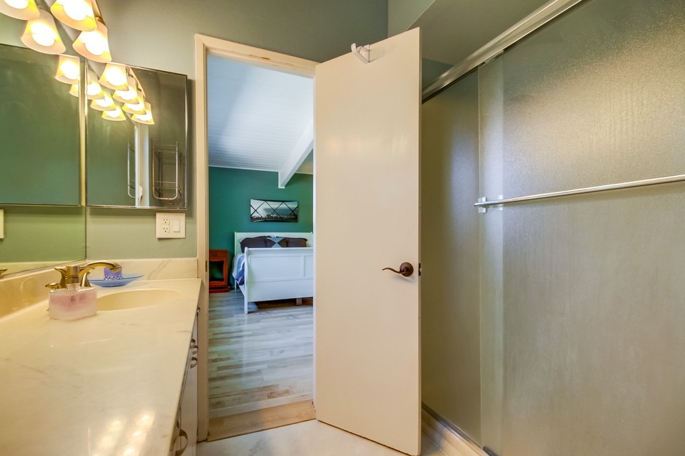 Virtual tour photo 29 of 51 for 4904 Sparks Ave