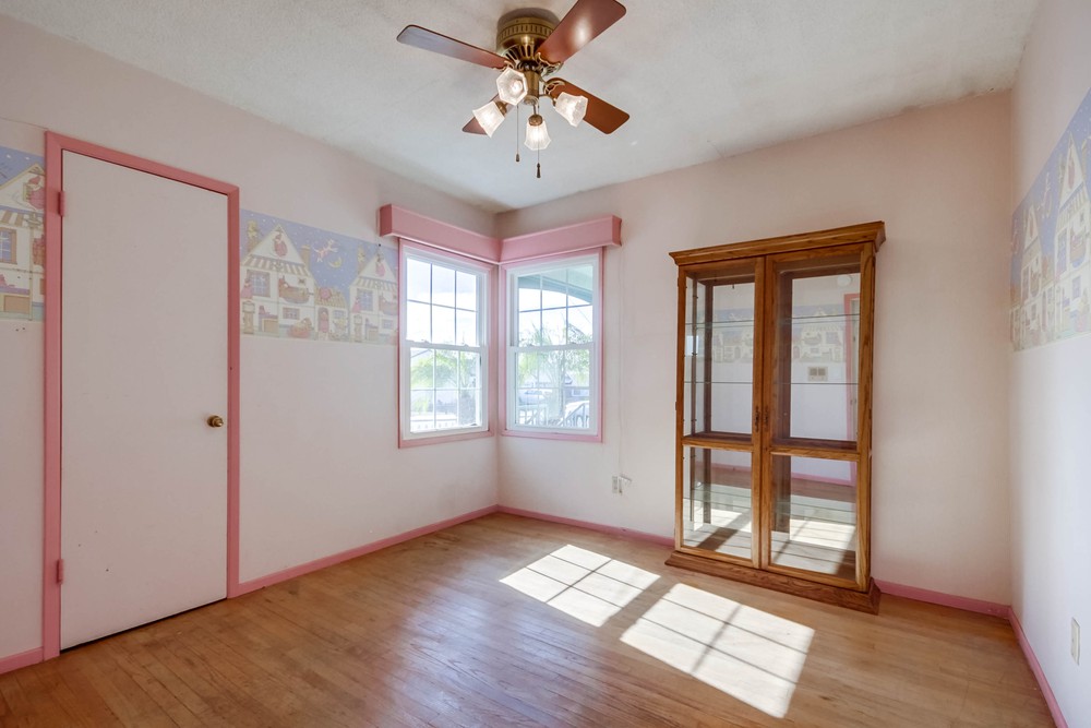 Virtual tour photo 34 of 48 for 4908 Orcutt Avenue
