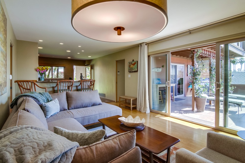 Virtual tour photo 9 of 53 for At The Beach