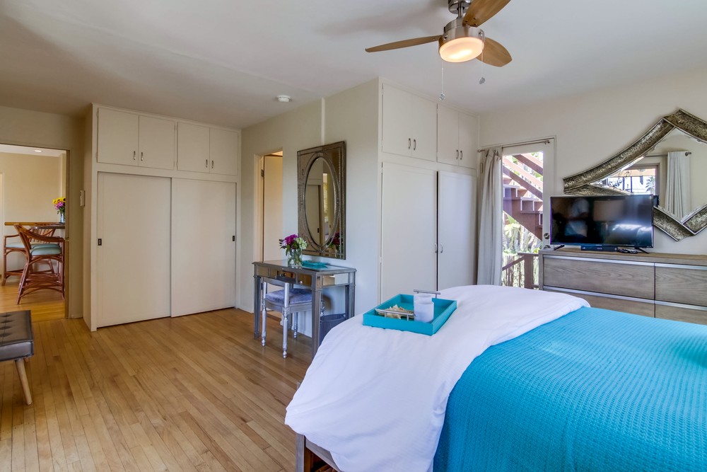 Virtual tour photo 24 of 53 for At The Beach