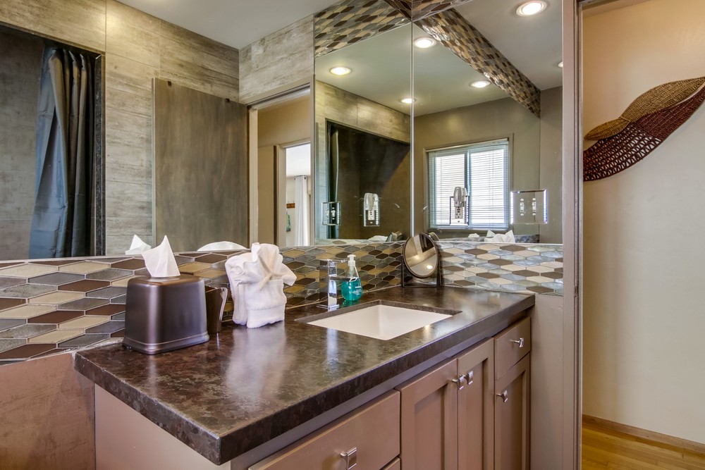 Virtual tour photo 36 of 53 for At The Beach