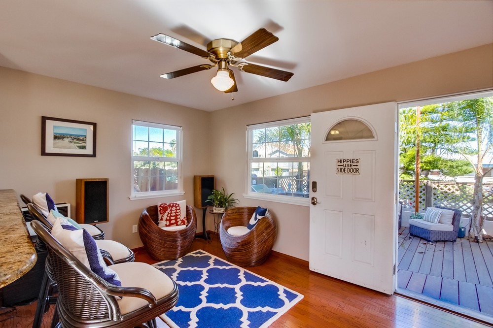 Virtual tour photo 16 of 37 for 4911 Narragansett Avenue