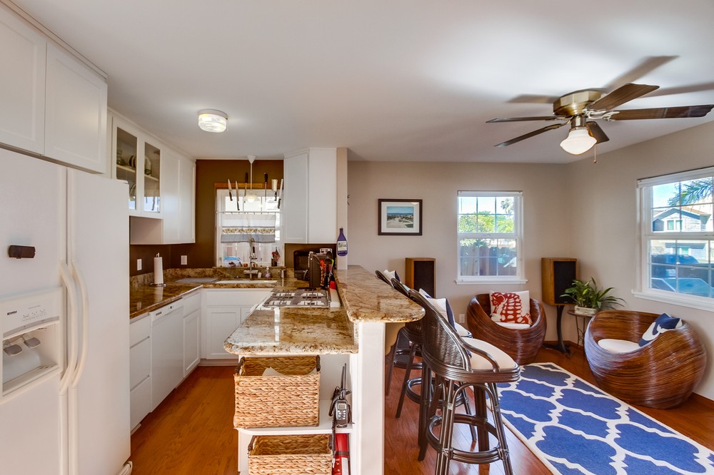 Virtual tour photo 21 of 37 for 4911 Narragansett Avenue