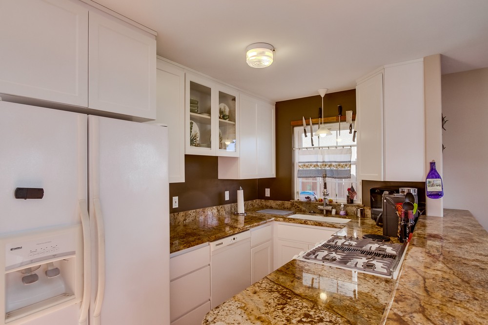 Virtual tour photo 22 of 37 for 4911 Narragansett Avenue