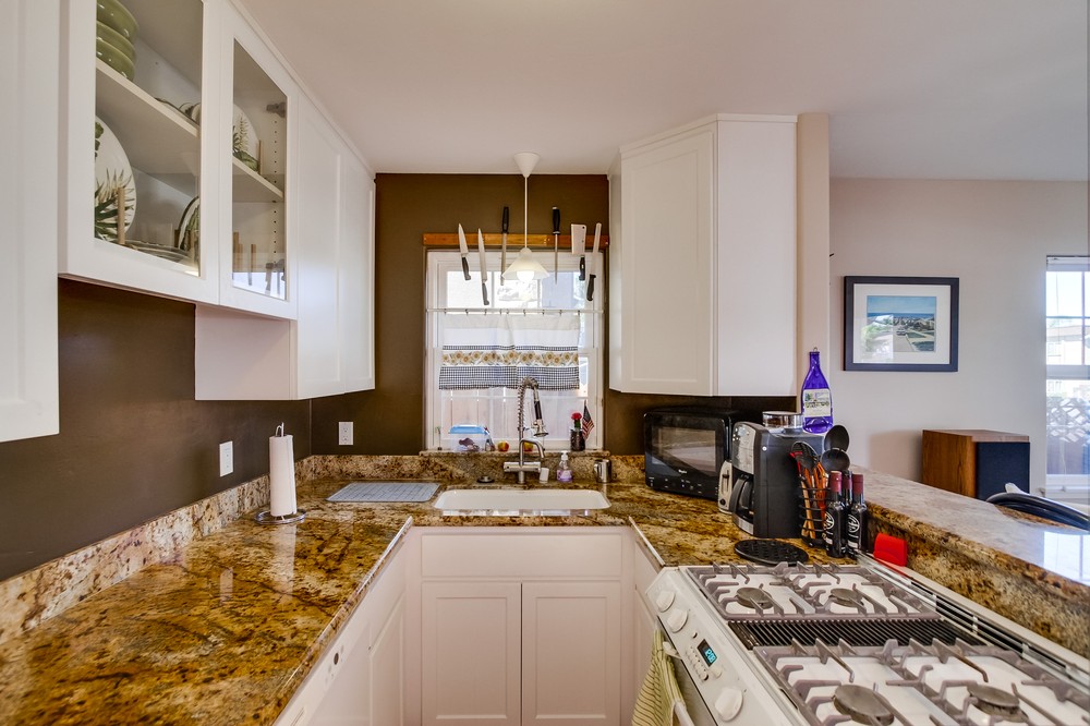 Virtual tour photo 23 of 37 for 4911 Narragansett Avenue