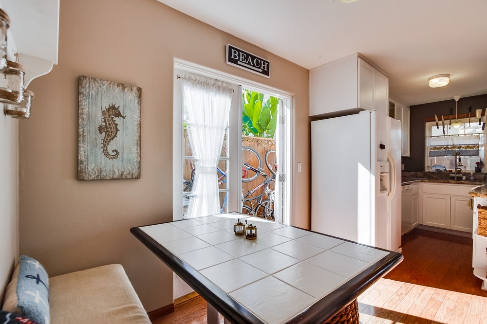 Virtual tour photo 26 of 37 for 4911 Narragansett Avenue