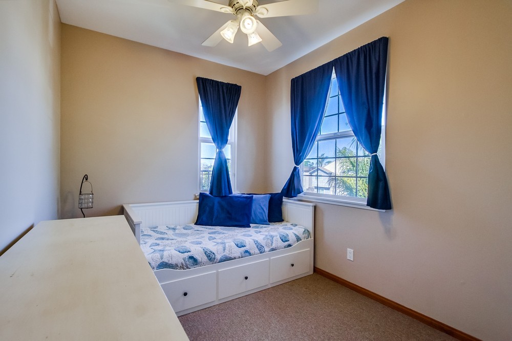 Virtual tour photo 35 of 37 for 4911 Narragansett Avenue