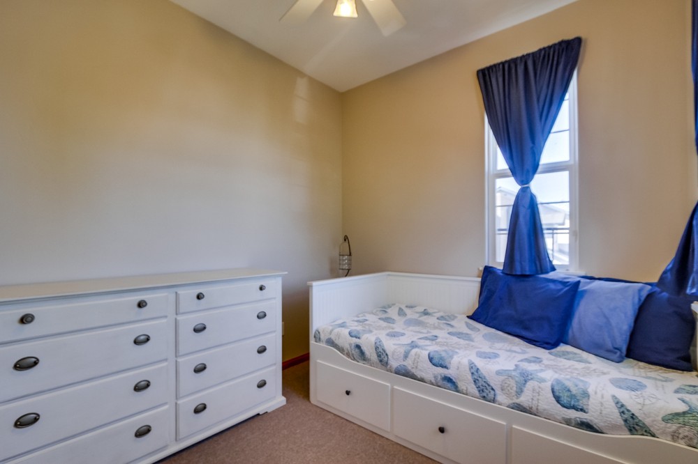 Virtual tour photo 36 of 37 for 4911 Narragansett Avenue