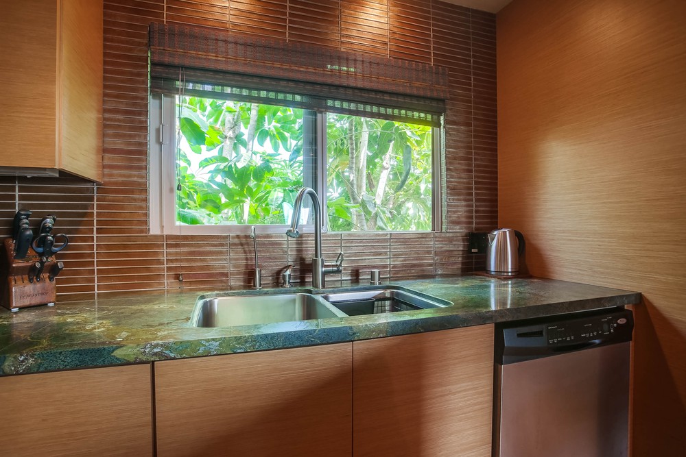 Virtual tour photo 16 of 43 for Above The Beach