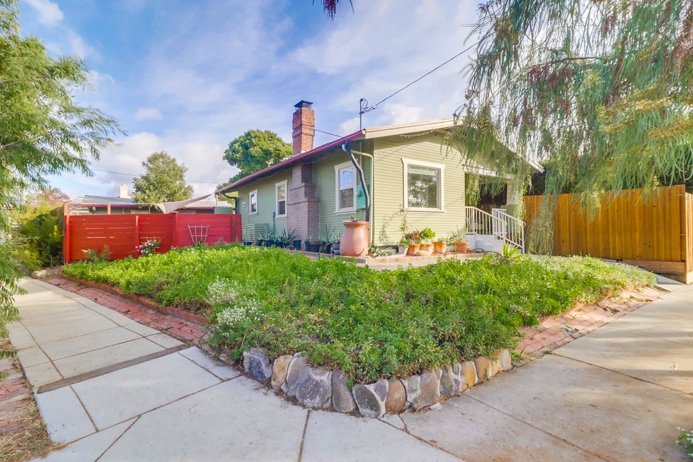 Virtual tour photo 5 of 38 for 4915 33rd St