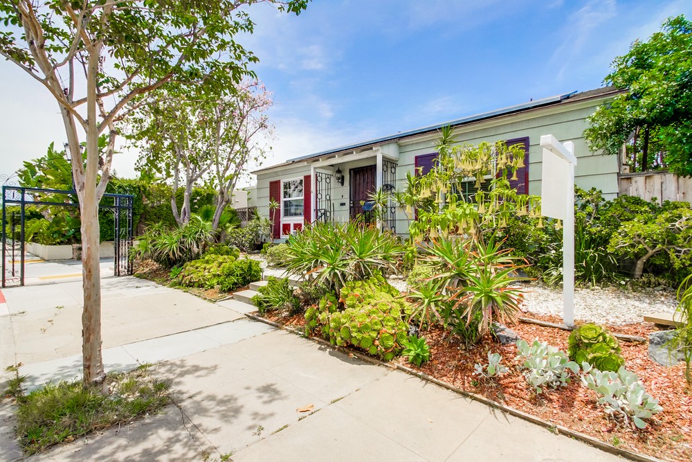 Virtual tour photo 5 of 46 for 4915 Monroe Ave