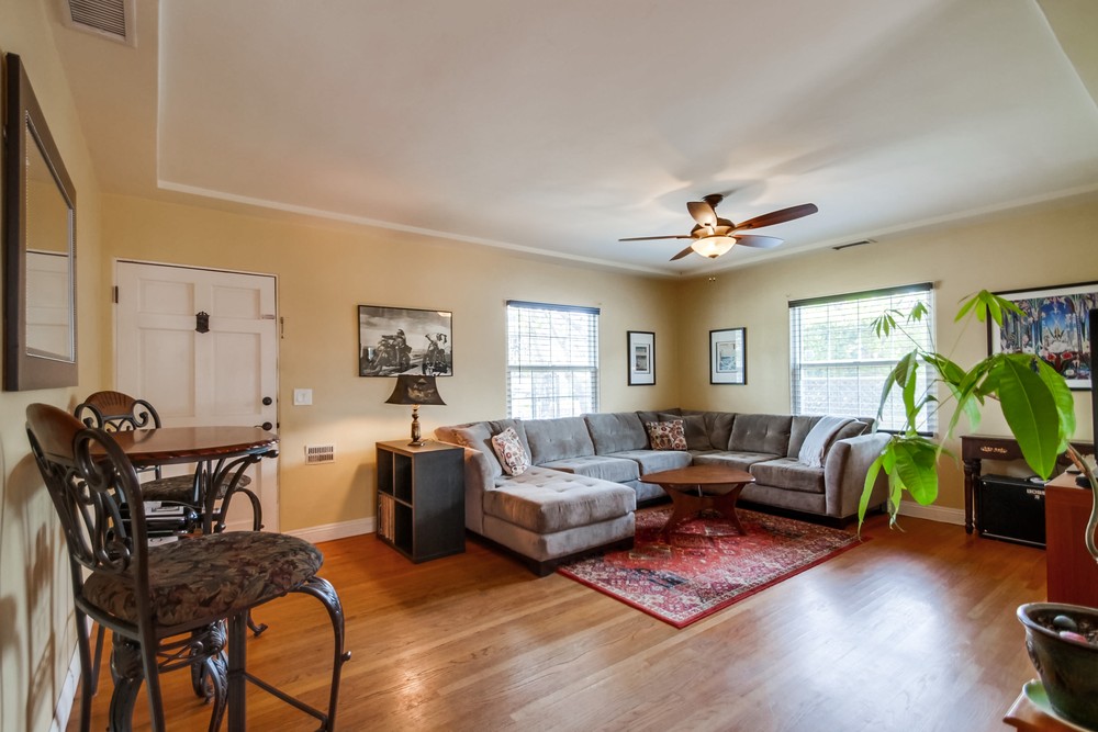 Virtual tour photo 13 of 46 for 4915 Monroe Ave