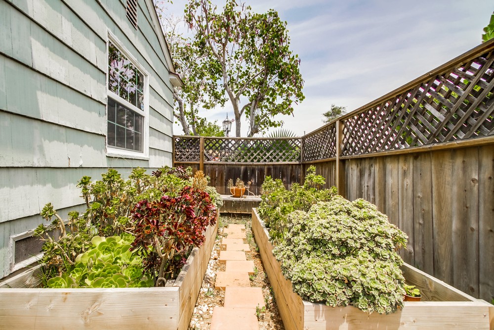 Virtual tour photo 44 of 46 for 4915 Monroe Ave