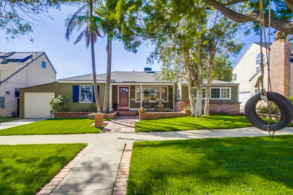Virtual tour photo 1 of 34 for 4916 Everts St