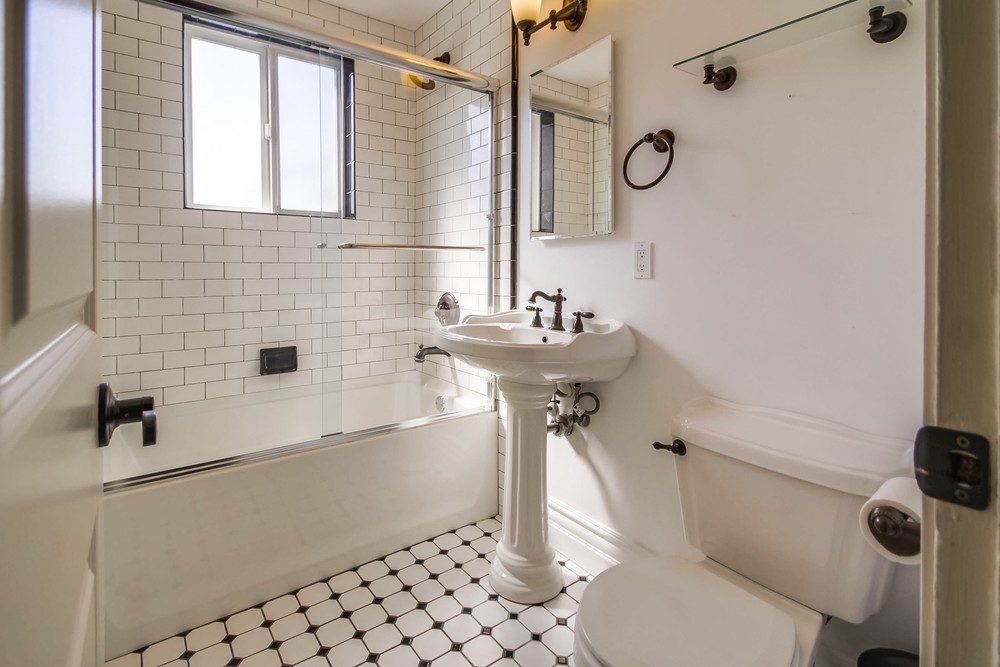 Virtual tour photo 26 of 34 for 4916 Everts St