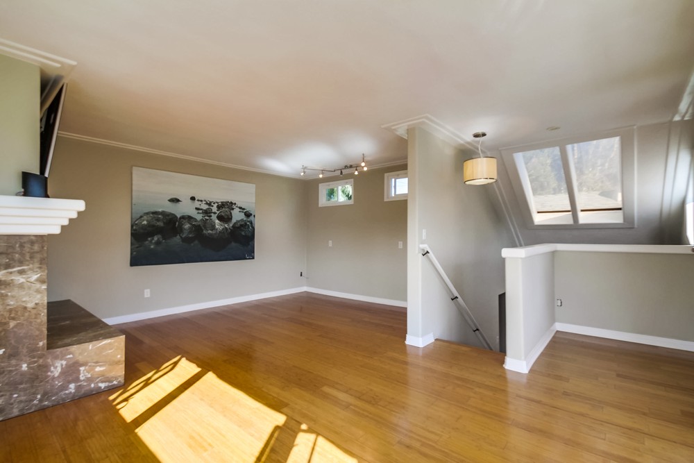 Virtual tour photo 28 of 34 for 4916 Everts St