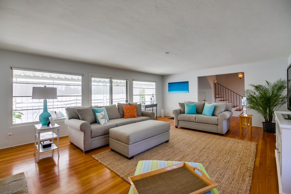 Virtual tour photo 13 of 53 for 4918 Cresita Dr