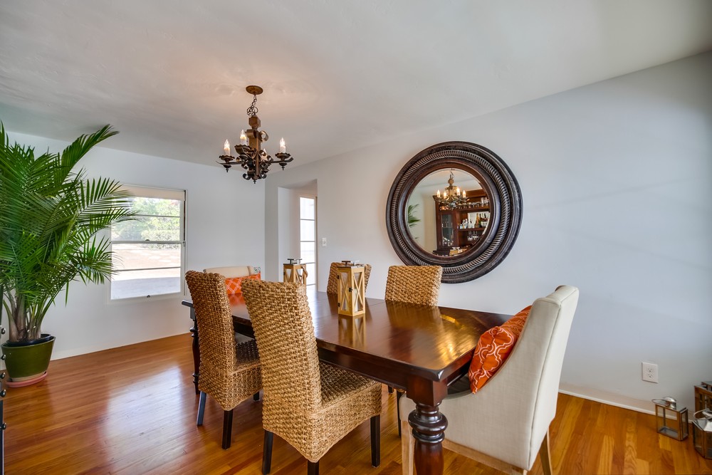 Virtual tour photo 15 of 53 for 4918 Cresita Dr