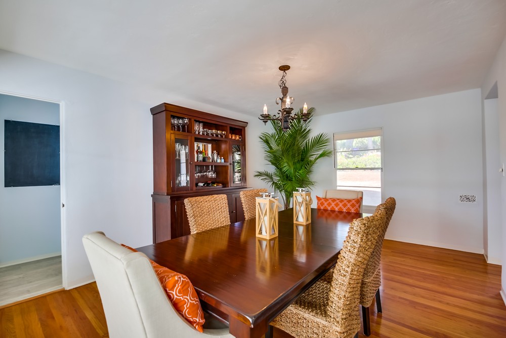 Virtual tour photo 16 of 53 for 4918 Cresita Dr
