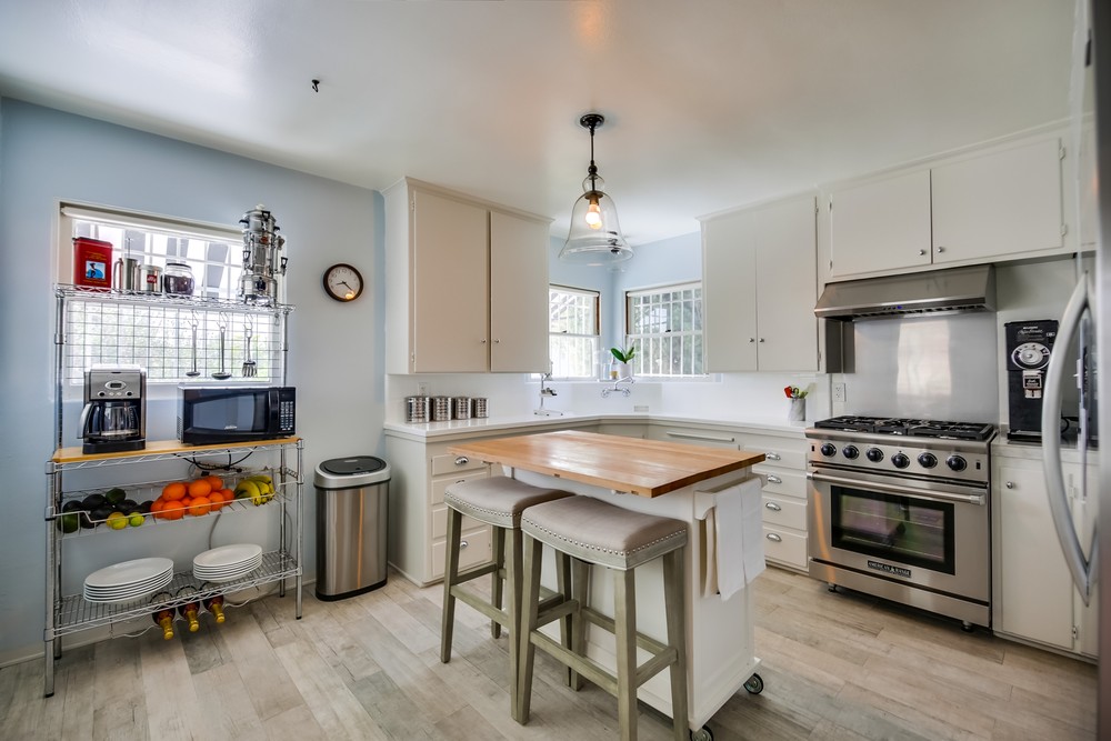 Virtual tour photo 17 of 53 for 4918 Cresita Dr