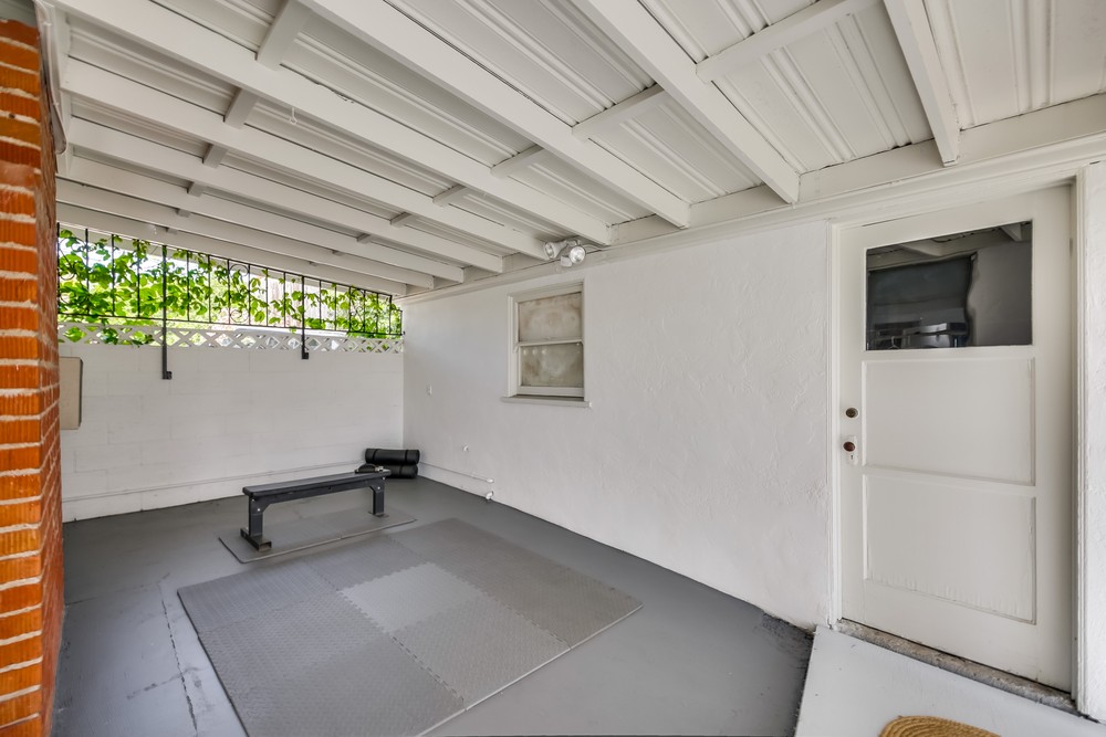 Virtual tour photo 45 of 53 for 4918 Cresita Dr