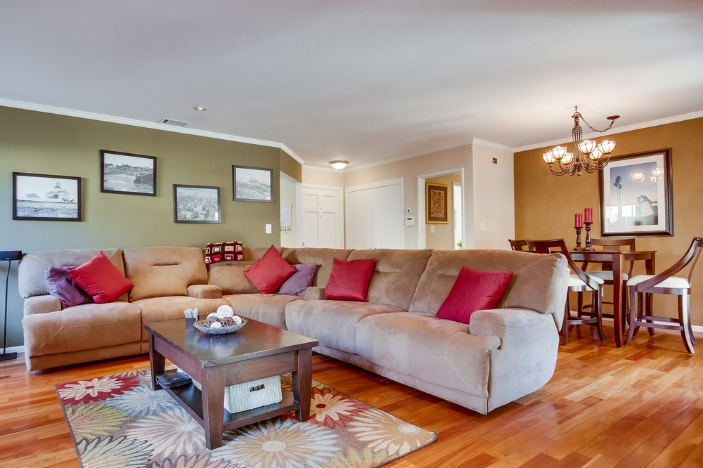 Virtual tour photo 9 of 44 for 4918 New Haven Road