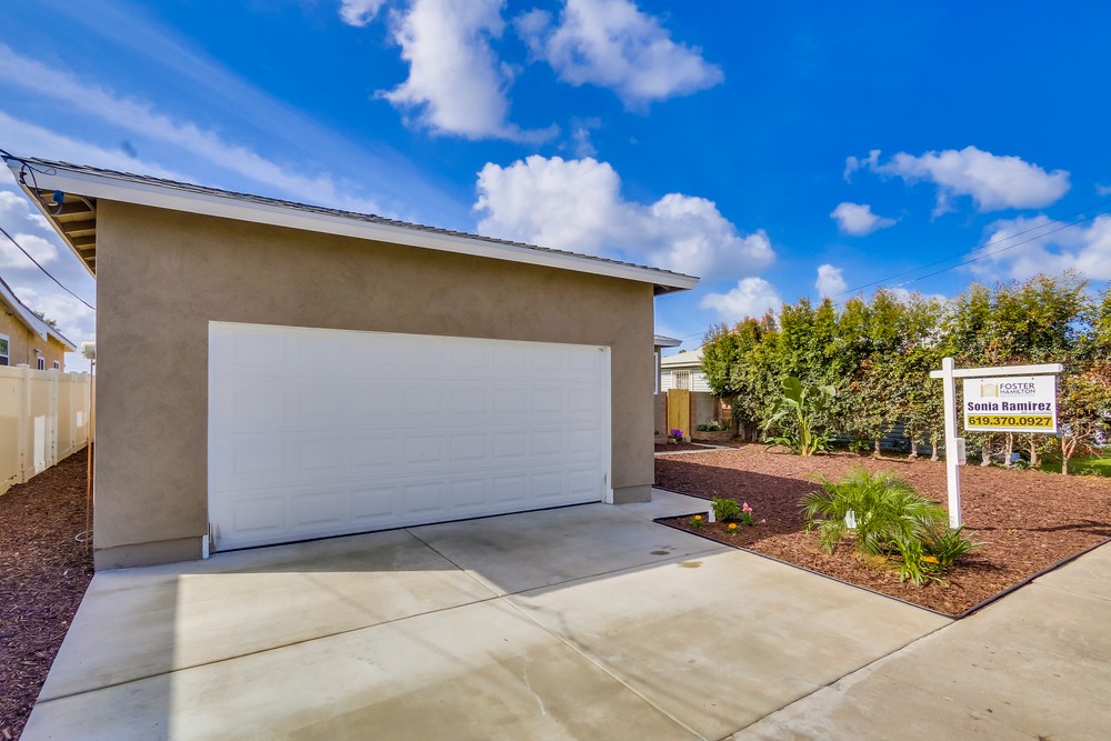 Virtual tour photo 6 of 47 for 4921 Reynolds St