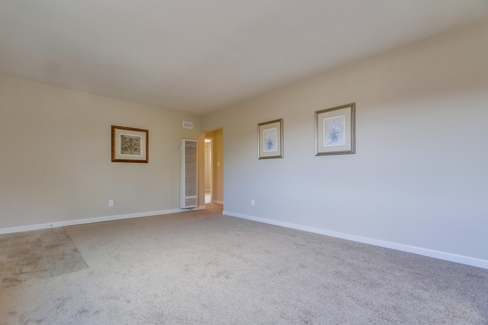 Virtual tour photo 12 of 47 for 4921 Reynolds St