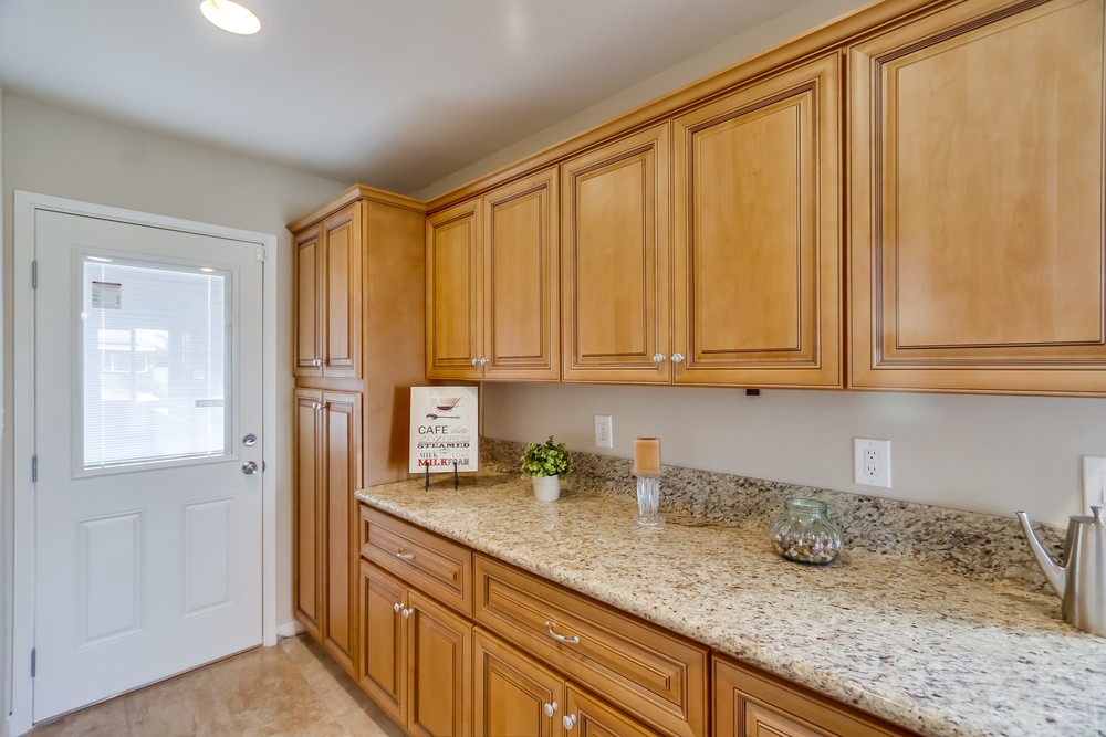 Virtual tour photo 19 of 47 for 4921 Reynolds St