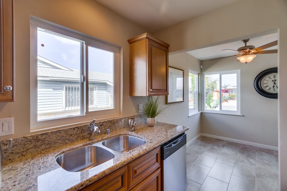 Virtual tour photo 20 of 47 for 4921 Reynolds St