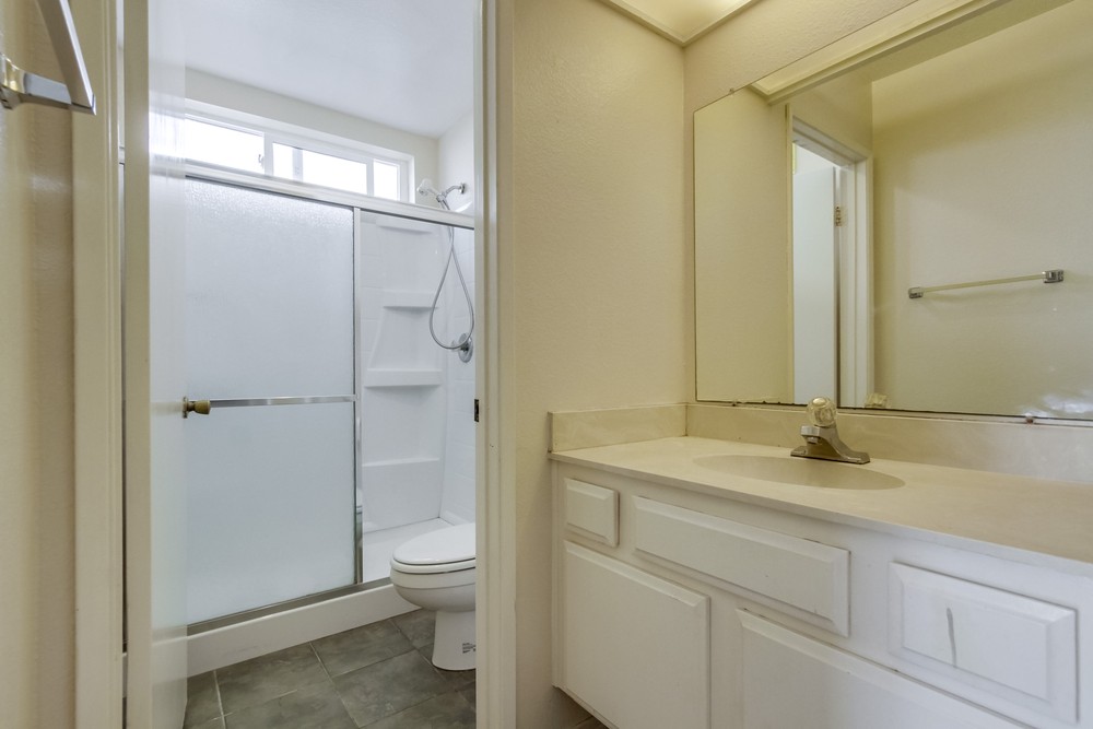 Virtual tour photo 25 of 36 for 4924 Cannington Dr