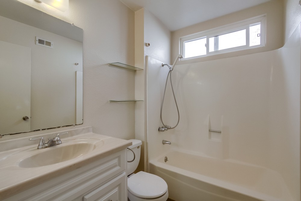 Virtual tour photo 31 of 36 for 4924 Cannington Dr
