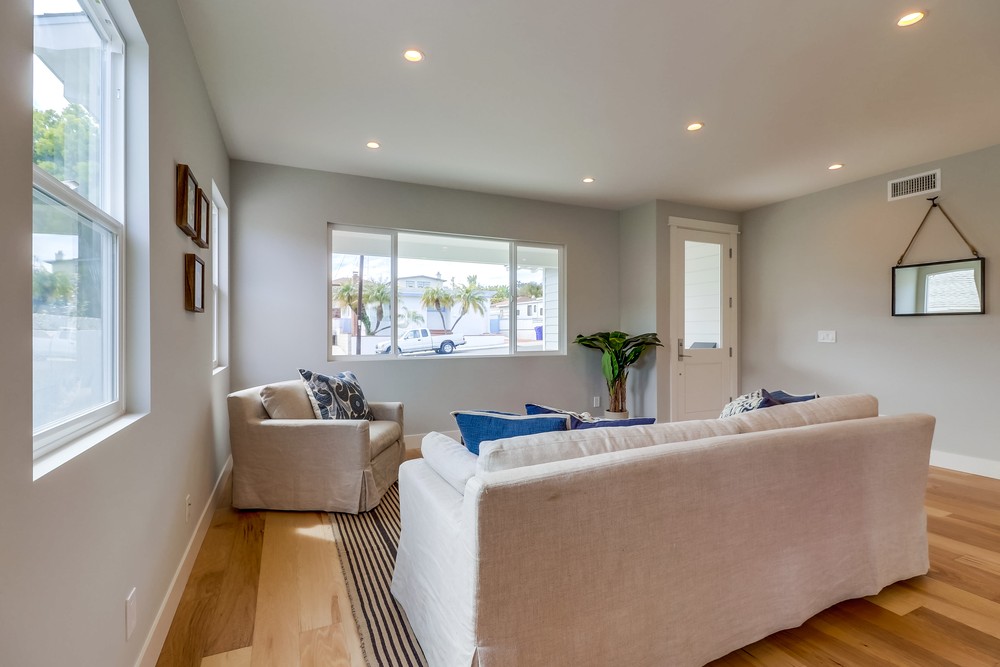 Virtual tour photo 10 of 80 for 4925 Emelene St