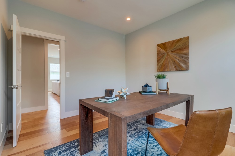 Virtual tour photo 36 of 80 for 4925 Emelene St