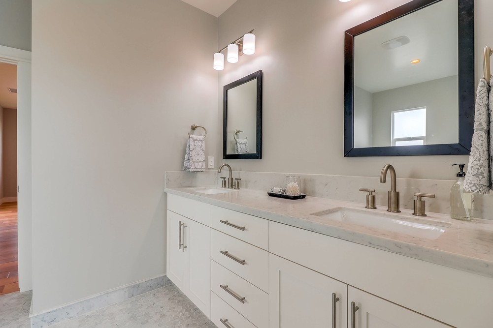 Virtual tour photo 45 of 80 for 4925 Emelene St